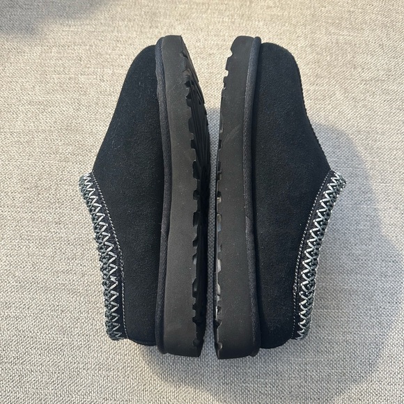 Ugg Tasman Slippers - Picture 2 of 5